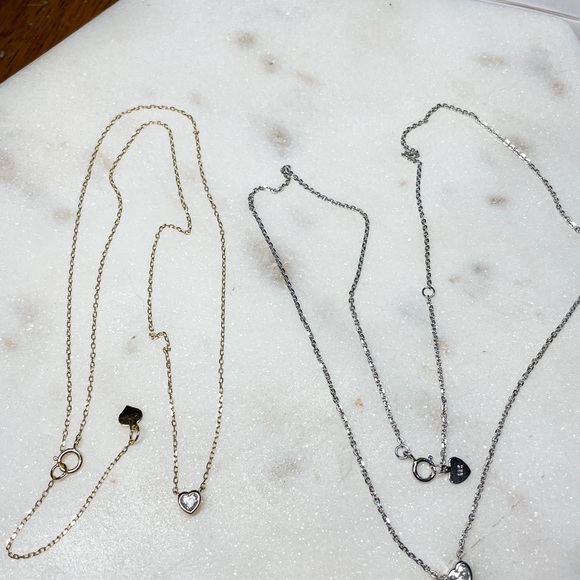 14k Gold Dainty .2ct heart necklace - Picture 2 of 8